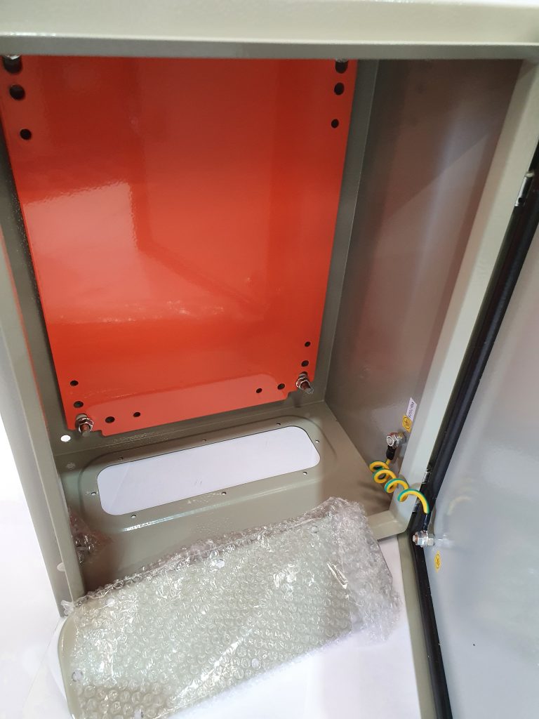 Metal Enclosure 300MM x 300MM x 200MM POWDER COATED MILD STEEL IP65